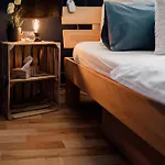 Rooftop Buddha Lounge - Im Dachgeschoss In Mit Waschmaschine Und Netflix *