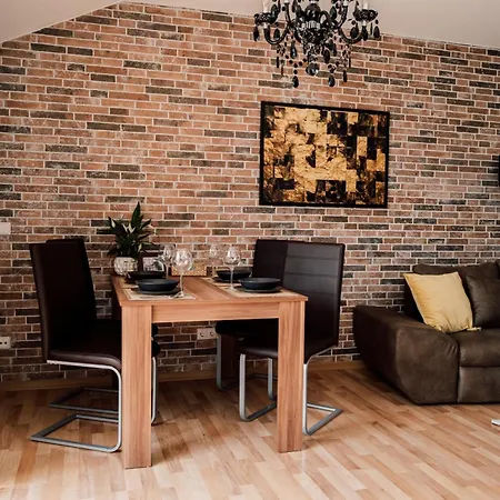 Rooftop Buddha Lounge - Im Dachgeschoss In Mit Waschmaschine Und Netflix Appartement *