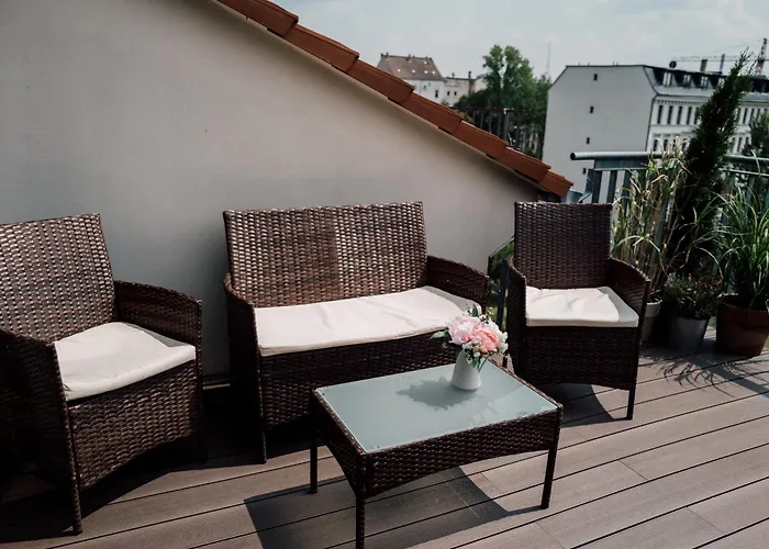Rooftop Buddha Lounge - Im Dachgeschoss In Mit Waschmaschine Und Netflix * לייפציג